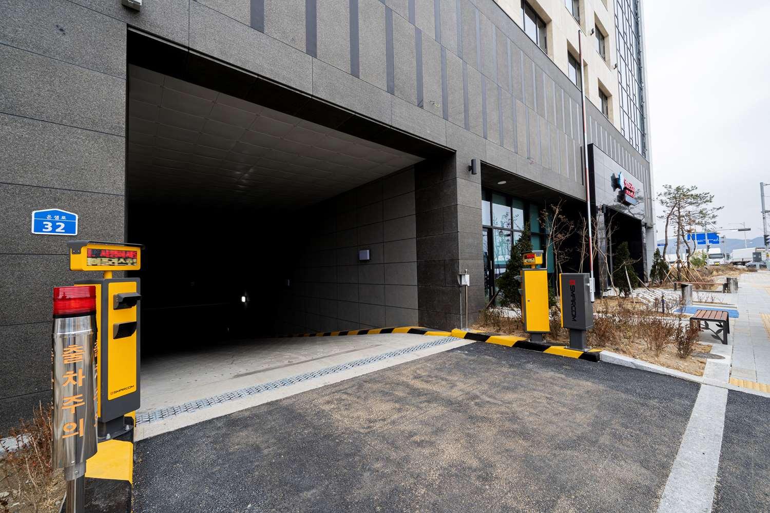 SureStay Plus Hotel by Best Western Asan Exterior foto