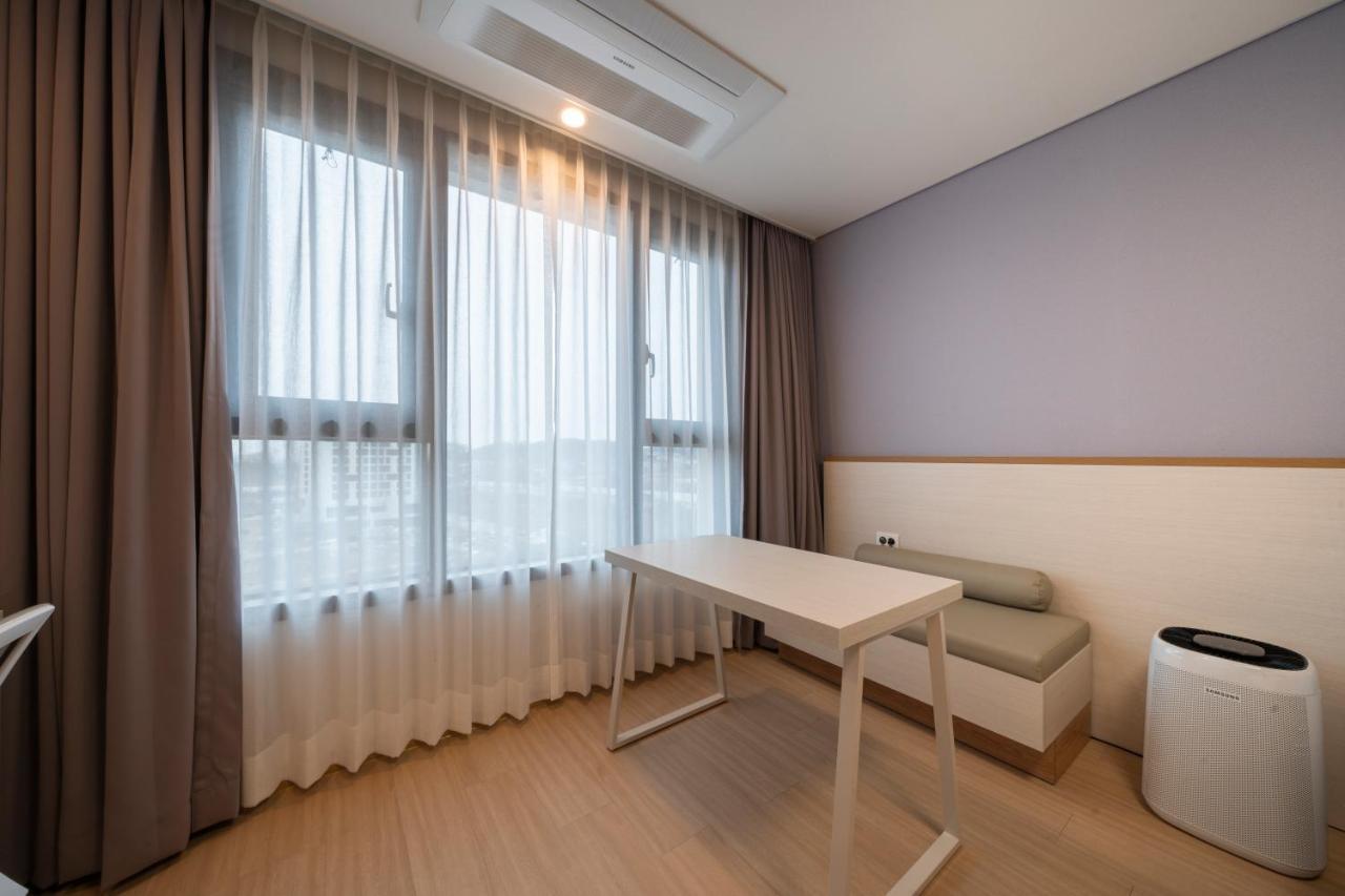 SureStay Plus Hotel by Best Western Asan Zimmer foto
