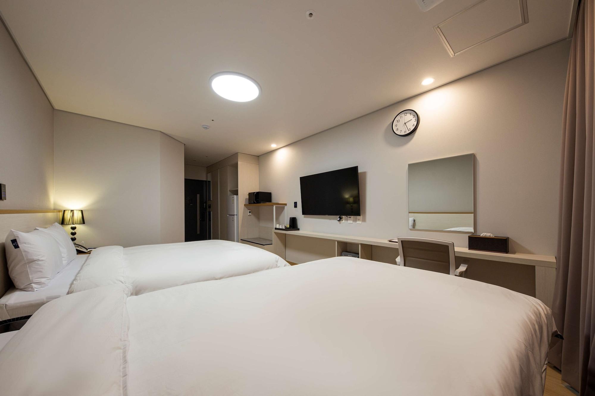 SureStay Plus Hotel by Best Western Asan Exterior foto